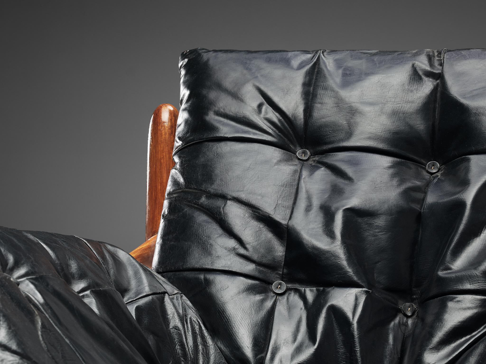 Sergio Rodrigues 'Sheriff' Pair of Lounge Chairs in Black Leather 1