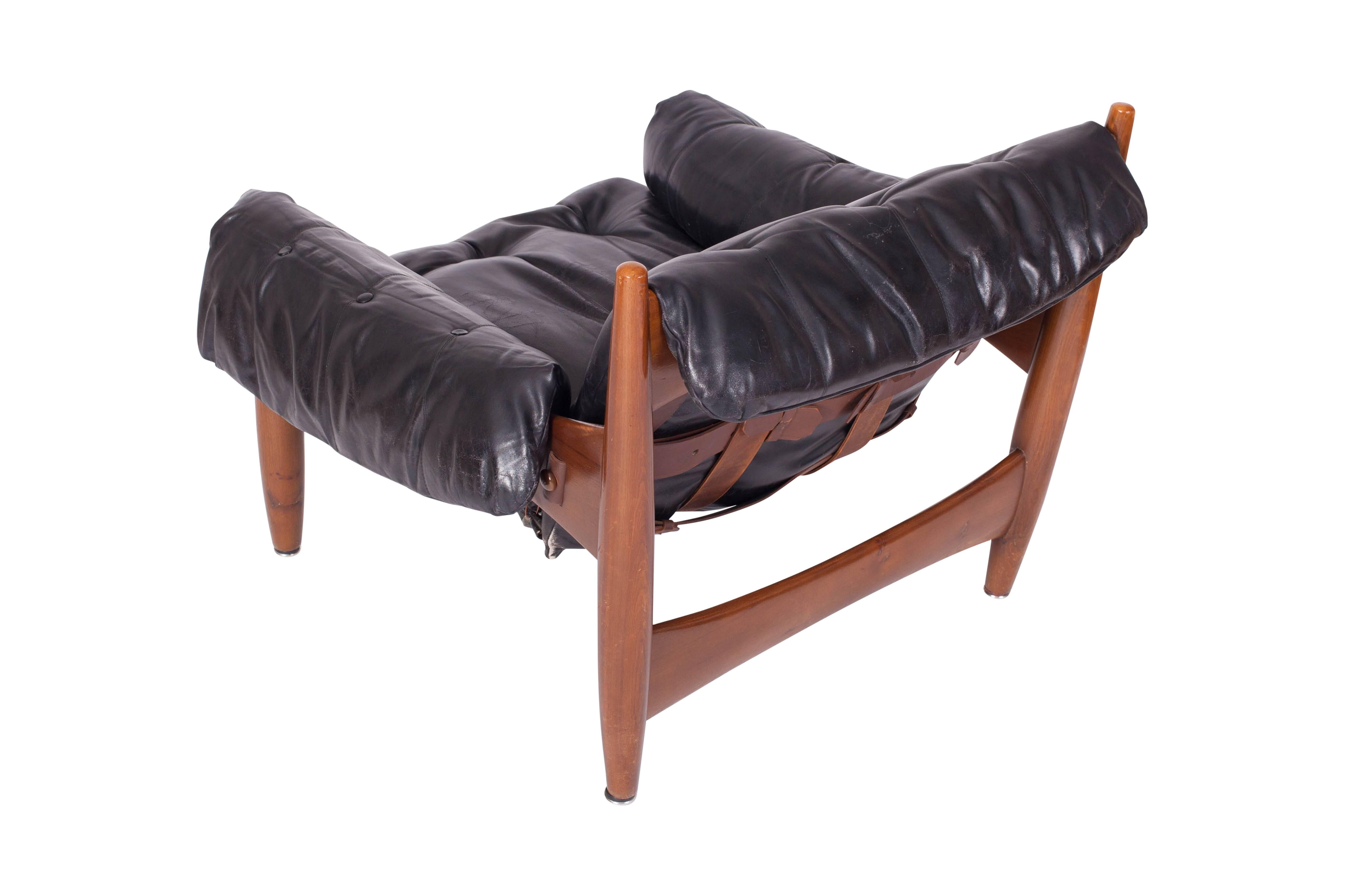 Leather Mid-century modern Brazilian 'Sheriff' Lounge Chair by  Sergio Rodrigues 