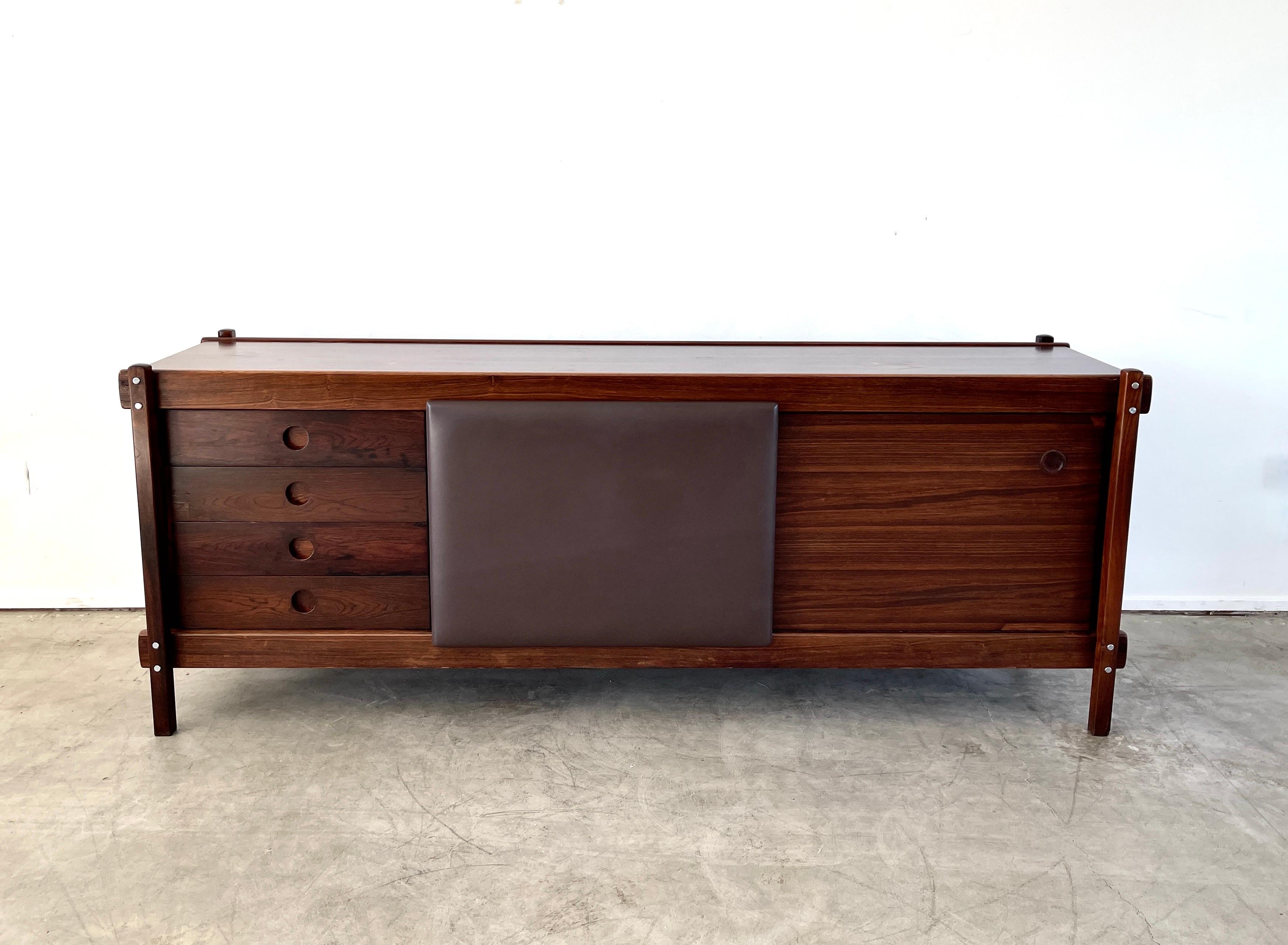 Sergio Rodrigues Sideboard For Sale 7