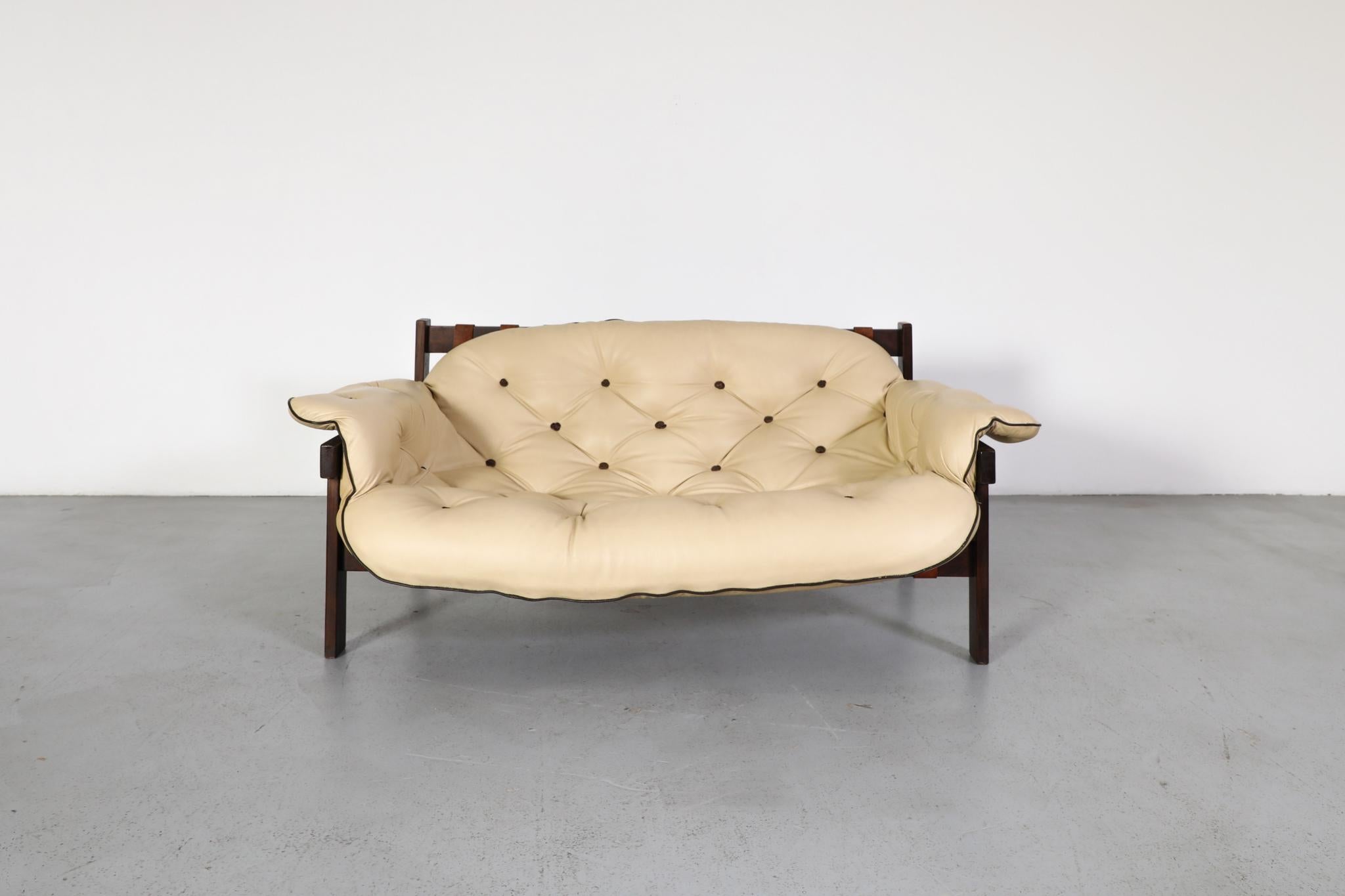 Ein exquisiter Mid-Century-Liegesessel 