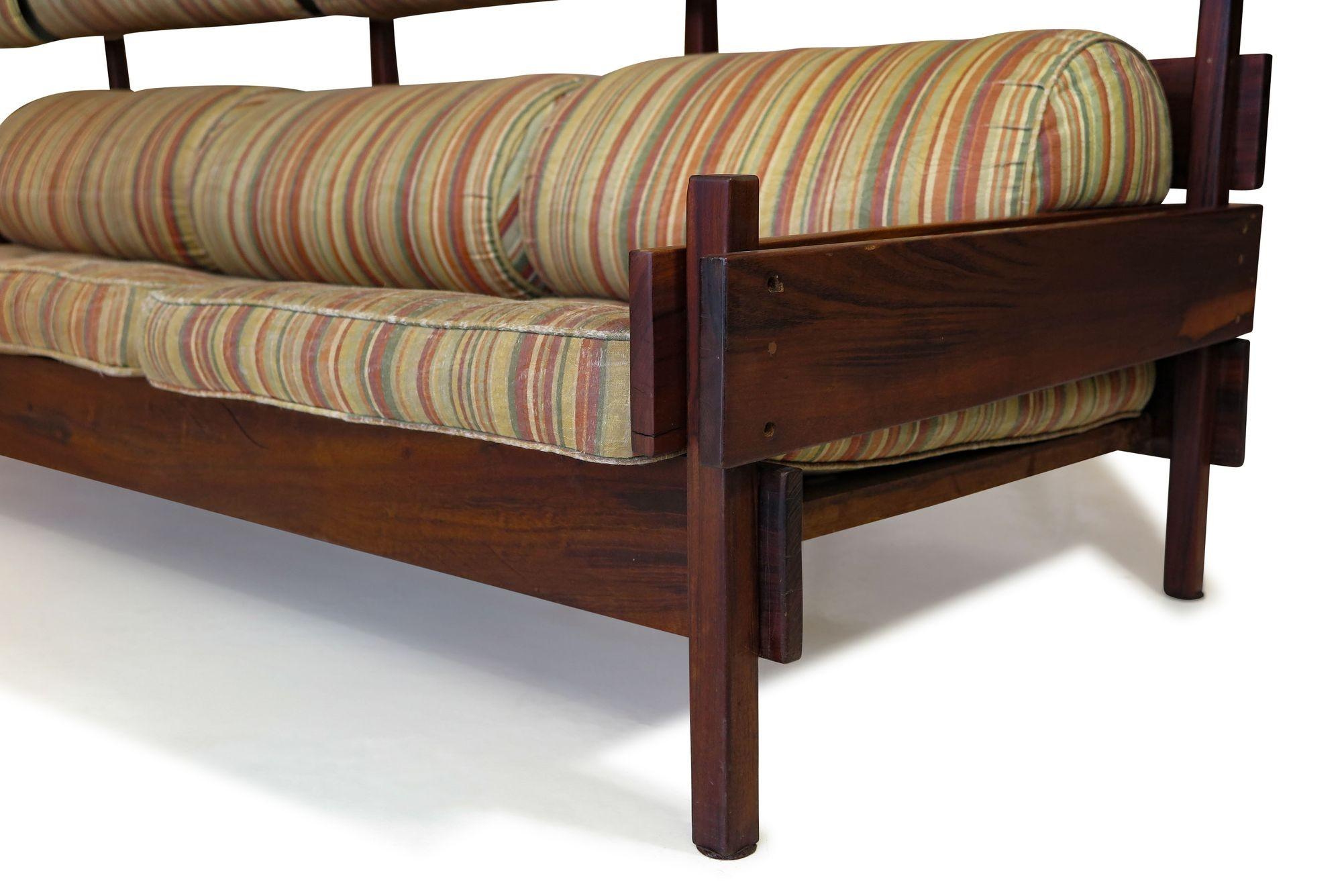 Brazilian Sergio Rodrigues Tonico Sofa, By OCA/Meia-Pataca, Brazil, 1962 for Reupholstery For Sale