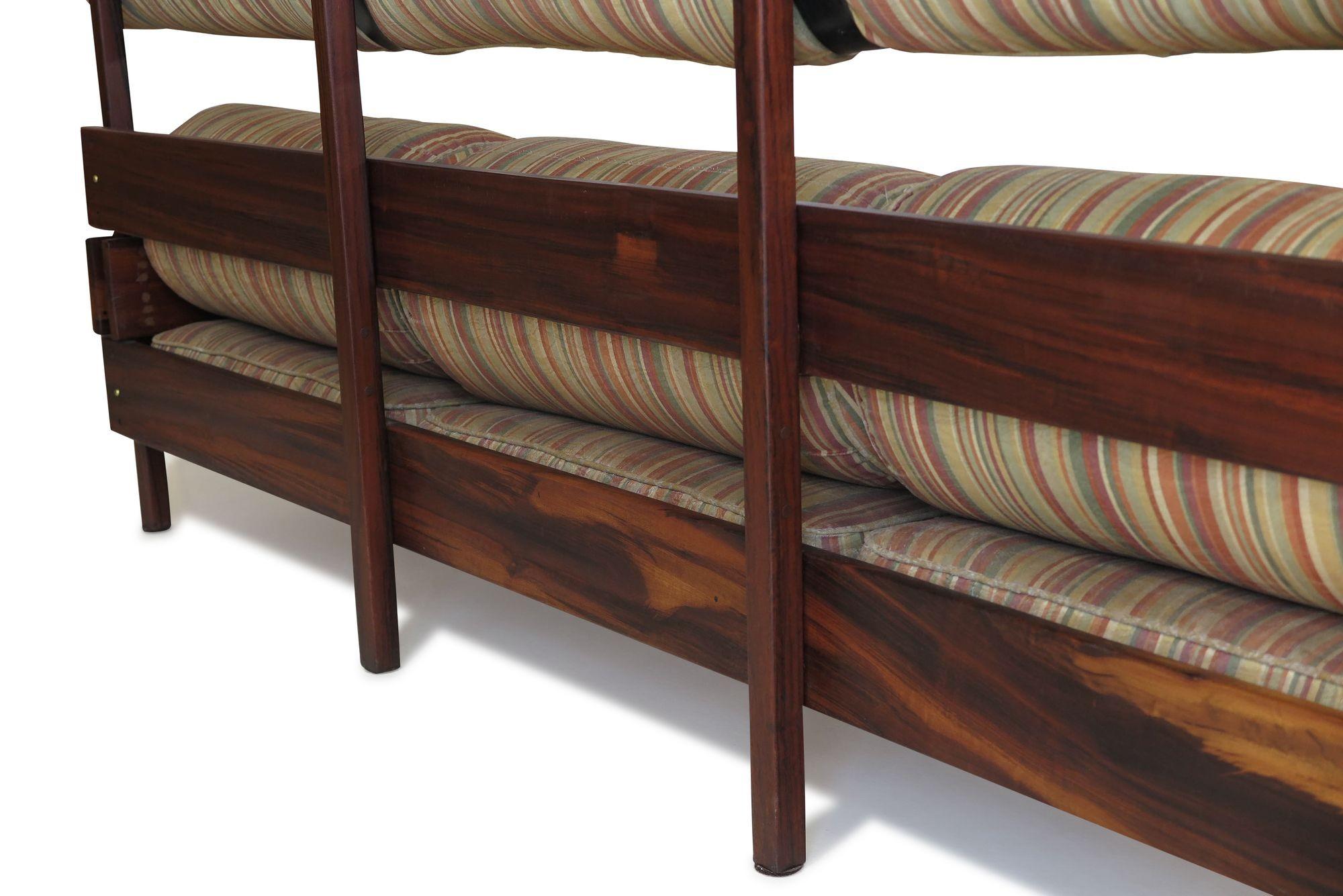 Sergio Rodrigues Tonico Sofa, By OCA/Meia-Pataca, Brazil, 1962 for Reupholstery For Sale 1