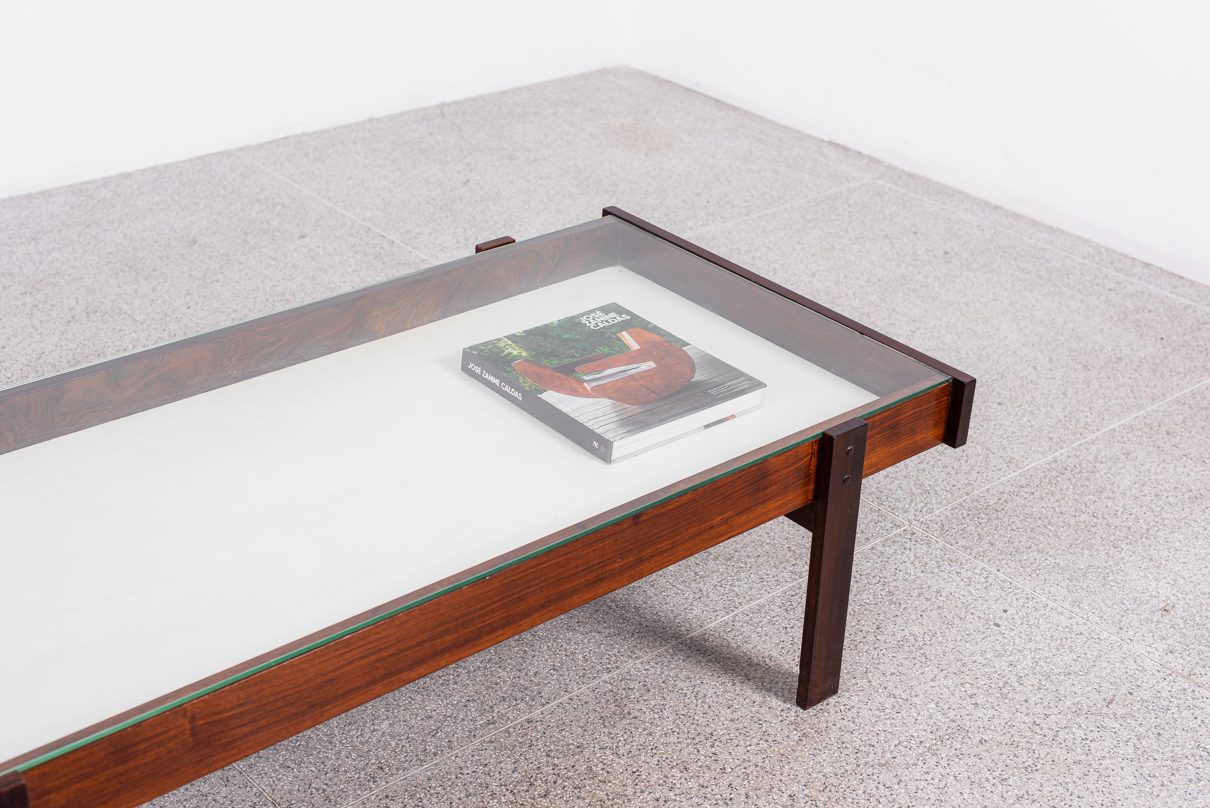 Sérgio Rodrigues, Tavolo a vitrine, 1958 in vendita 6