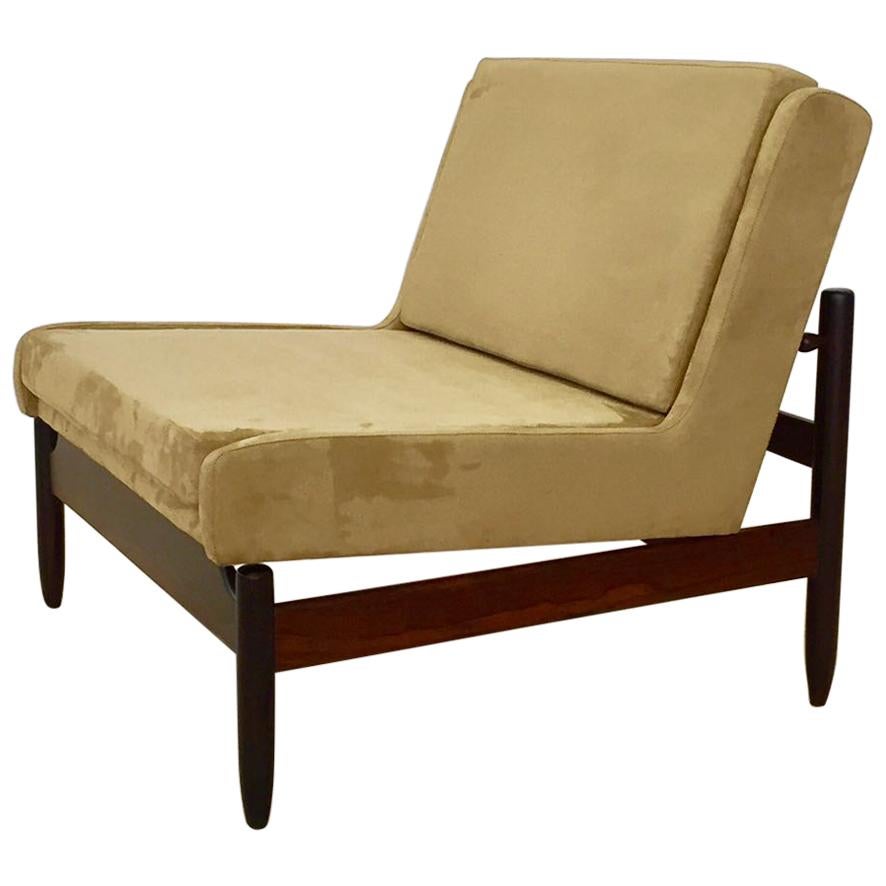 Sergio Rodrigues, Vivi Armchair, Brazilian Midcentury For Sale