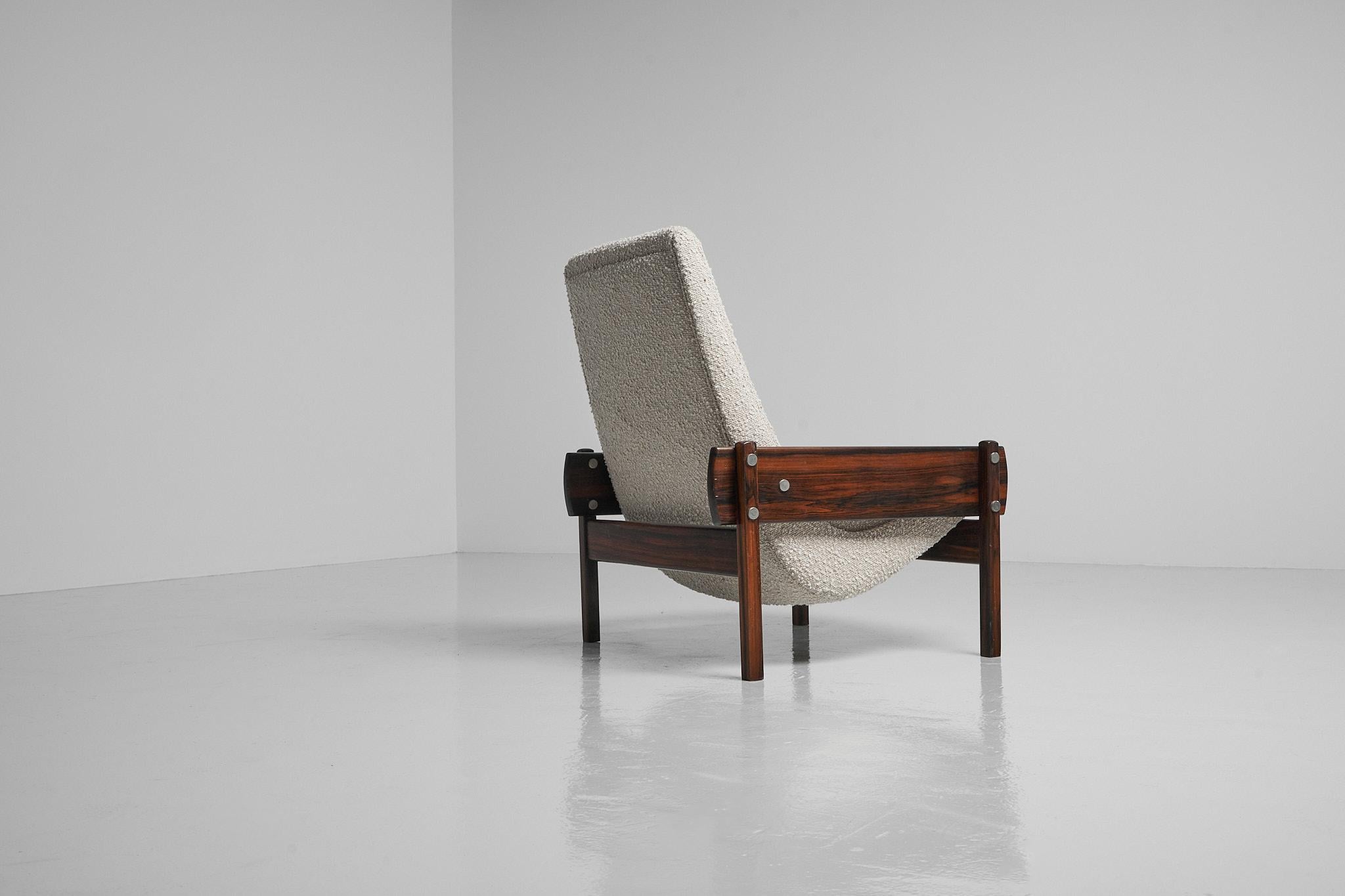 Sergio Rodrigues Vronka lounge chair OCA Brazil 1962 In Good Condition In Roosendaal, Noord Brabant
