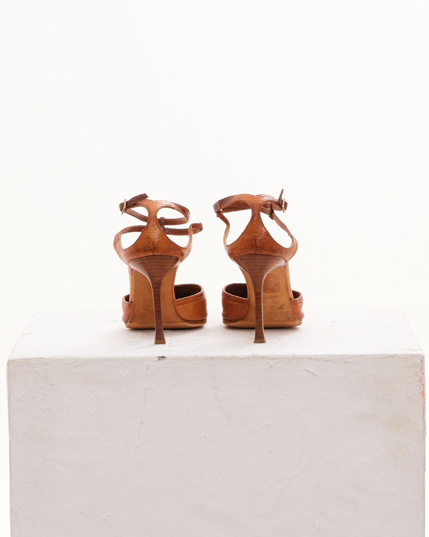 Sergio Rossi 2000s Brown Lizard Leather Pointed Toe Ankle Strap Sandals In Good Condition For Sale In Milano, IT