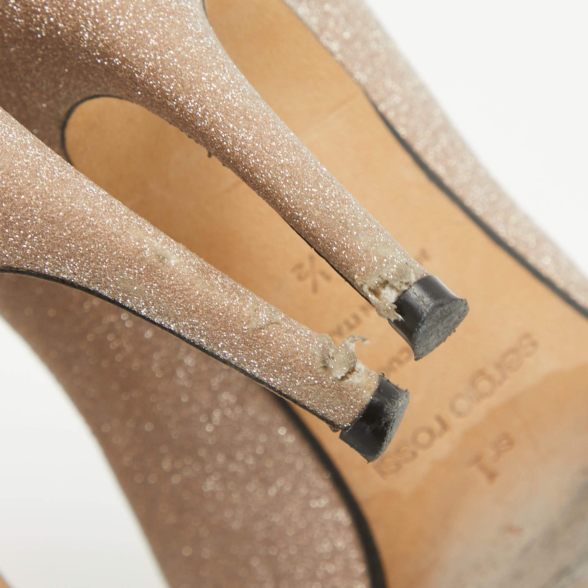 Sergio Rossi Beige Glitter Cuero Cristales SR1 Bombas Tamaño 37.5 en venta 2