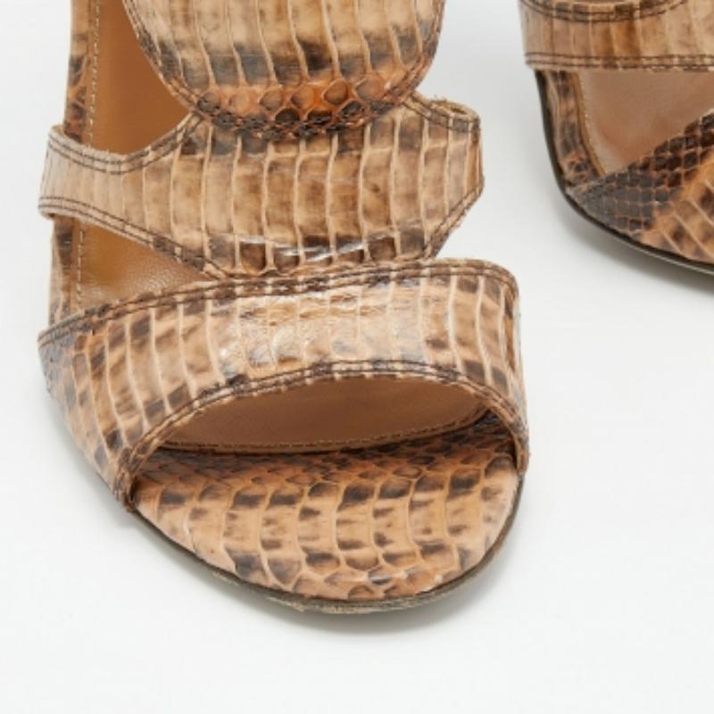 Donna Sergio Rossi Sandali in pelle di serpente beige Ombre Taglia 40 in vendita