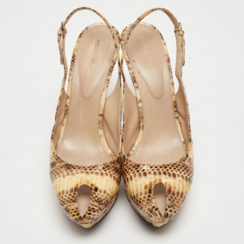 Sergio Rossi Beige Python Leather Peep Tee Platform Slingback Sandals Size 40 In Good Condition For Sale In Dubai, Al Qouz 2