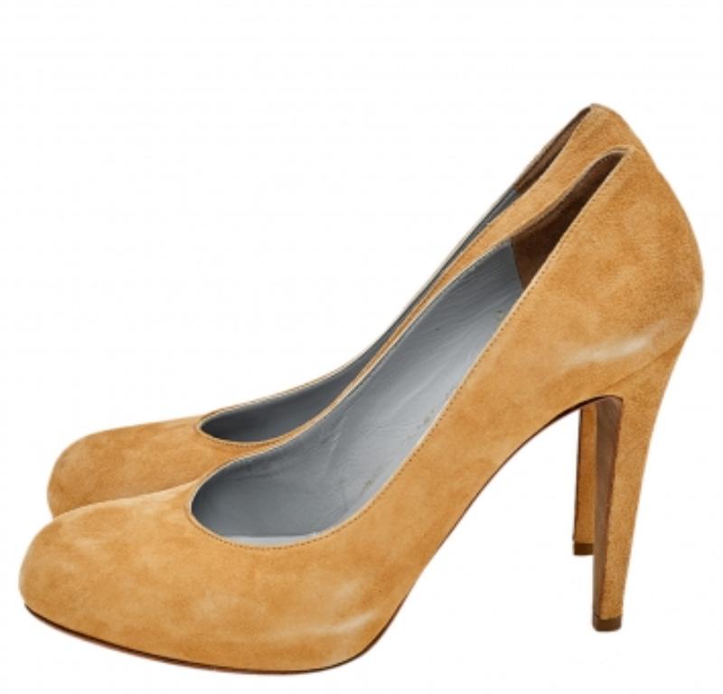 Donna Sergio Rossi Pumps in pelle scamosciata beige misura 40,5 in vendita