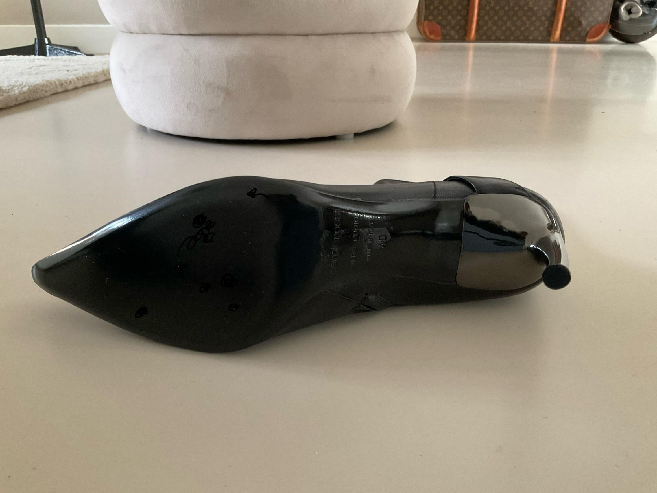 Sergio Rossi Bottes noires à talons hauts 90s en vente 2