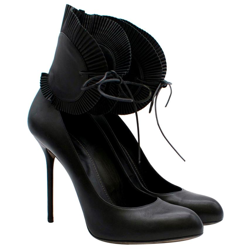 Sergio Rossi Black Heeled Pumps With Pleated Ankle - Size 41 For Sale