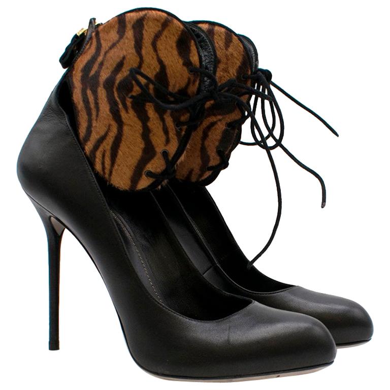 Sergio Rossi Black Leather & Animal Print Calf Hair Pumps - Size EU 41 For Sale