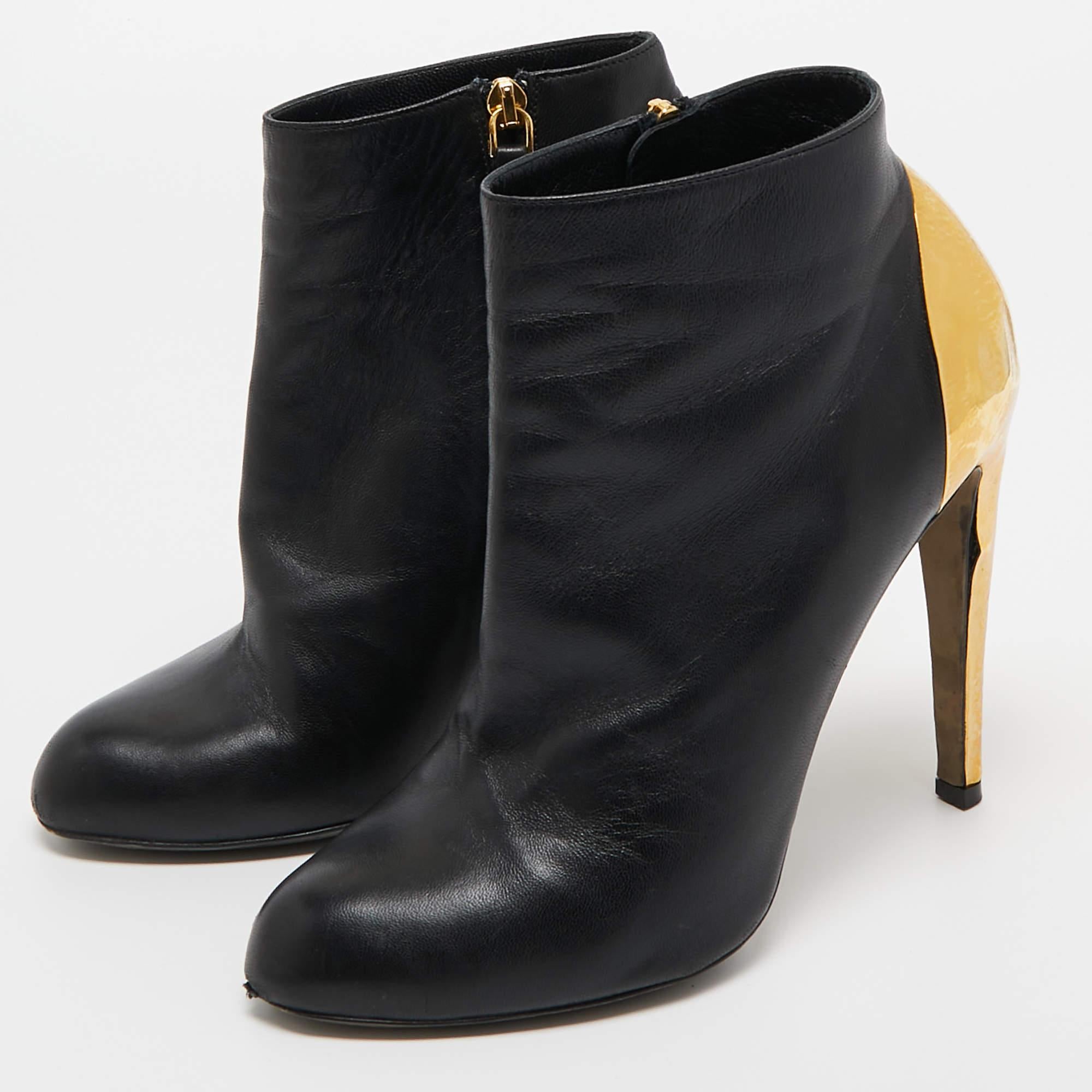 Elevate your ensemble with these designer heels for women. Meticulously crafted these exquisite heels combine luxury and comfort creating a statement pair thats both fashionable and fabulous for every occasion.