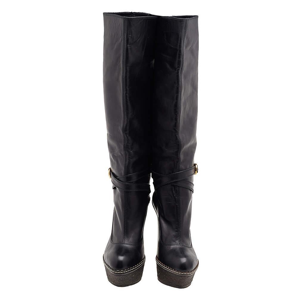 Sergio Rossi Black Leather Platform Knee Length Boots Size 39 In Excellent Condition In Dubai, Al Qouz 2