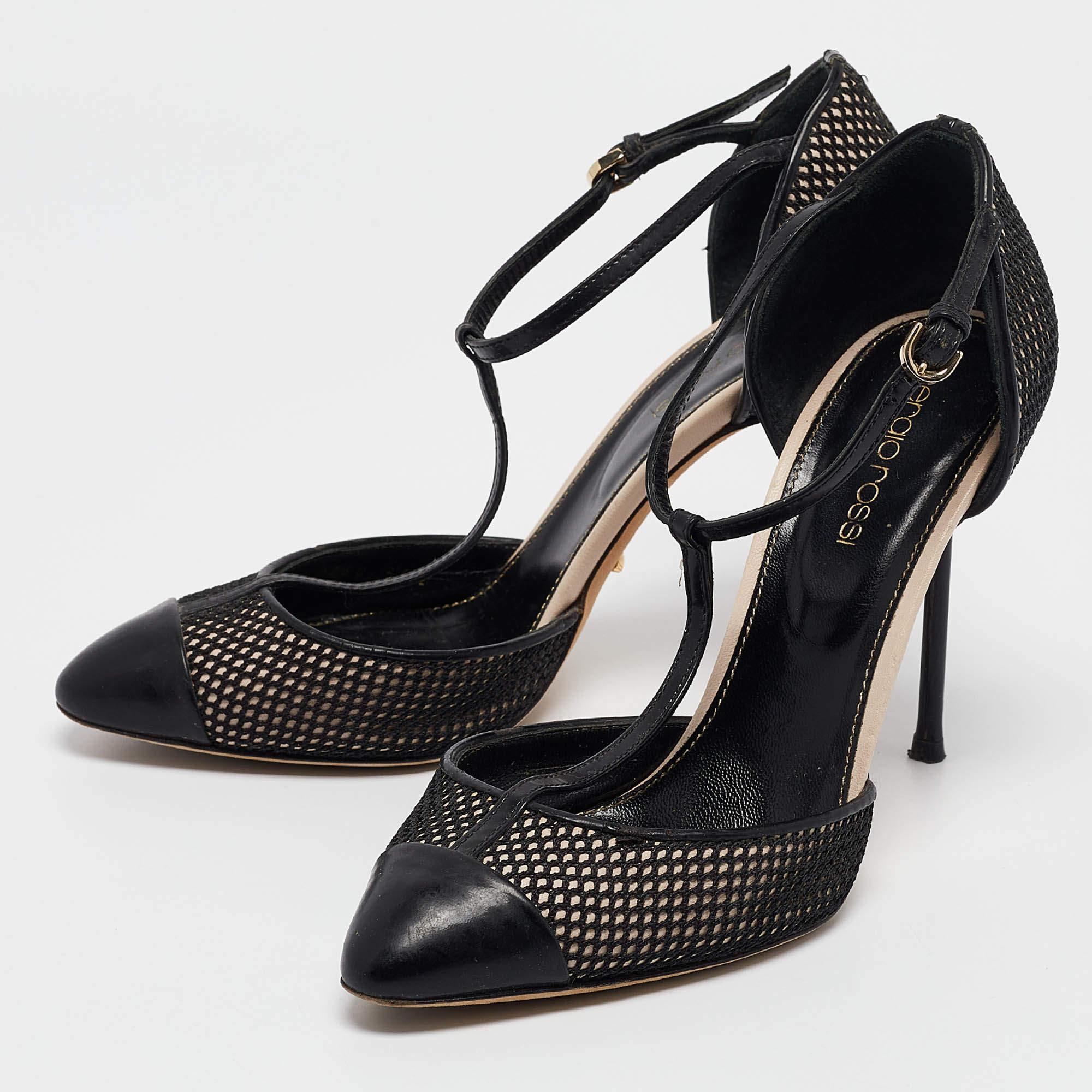 The fashion houseâ€™s tradition of excellence  coupled with modern design sensibilities  works to make these pumps a fabulous choice. Theyll help you deliver a chic look with ease.