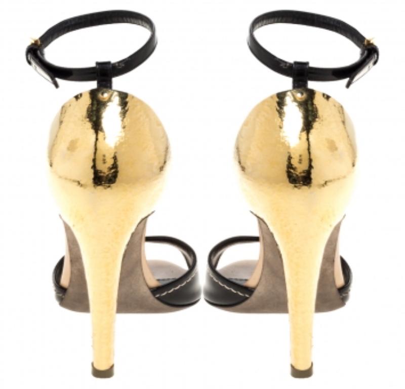 Sergio Rossi Sandales à talons métalliques en cuir verni noir Taille 36 Pour femmes en vente