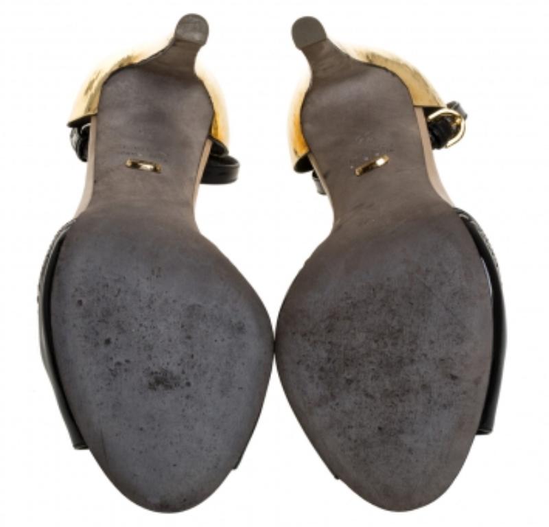 Sergio Rossi Sandales à talons métalliques en cuir verni noir Taille 36 en vente 3