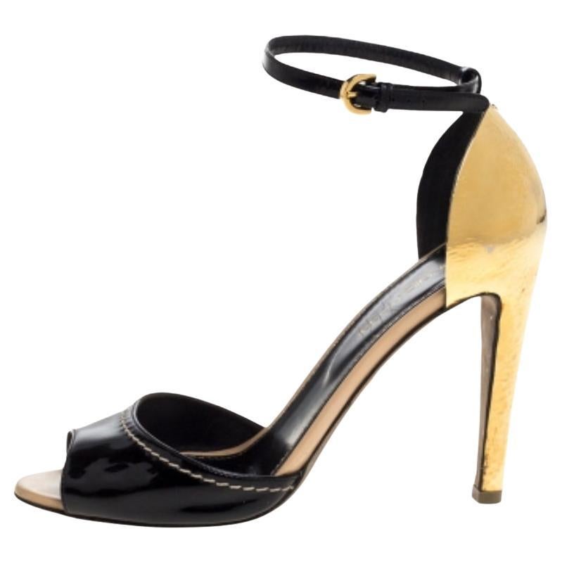 Sergio Rossi Sandales à talons métalliques en cuir verni noir Taille 36 en vente