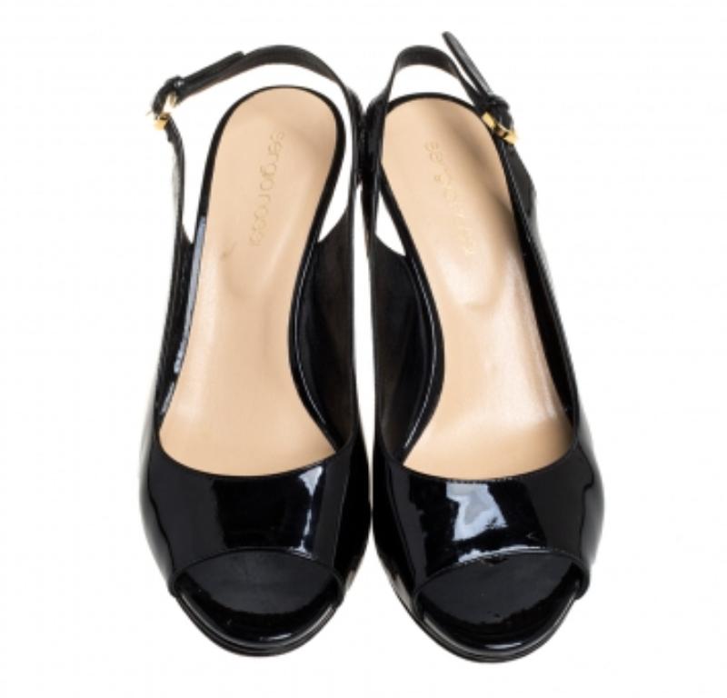 Sergio Rossi Black Patent Leather Peep Toe Slingback Sandals Size 37 In Good Condition For Sale In Dubai, Al Qouz 2