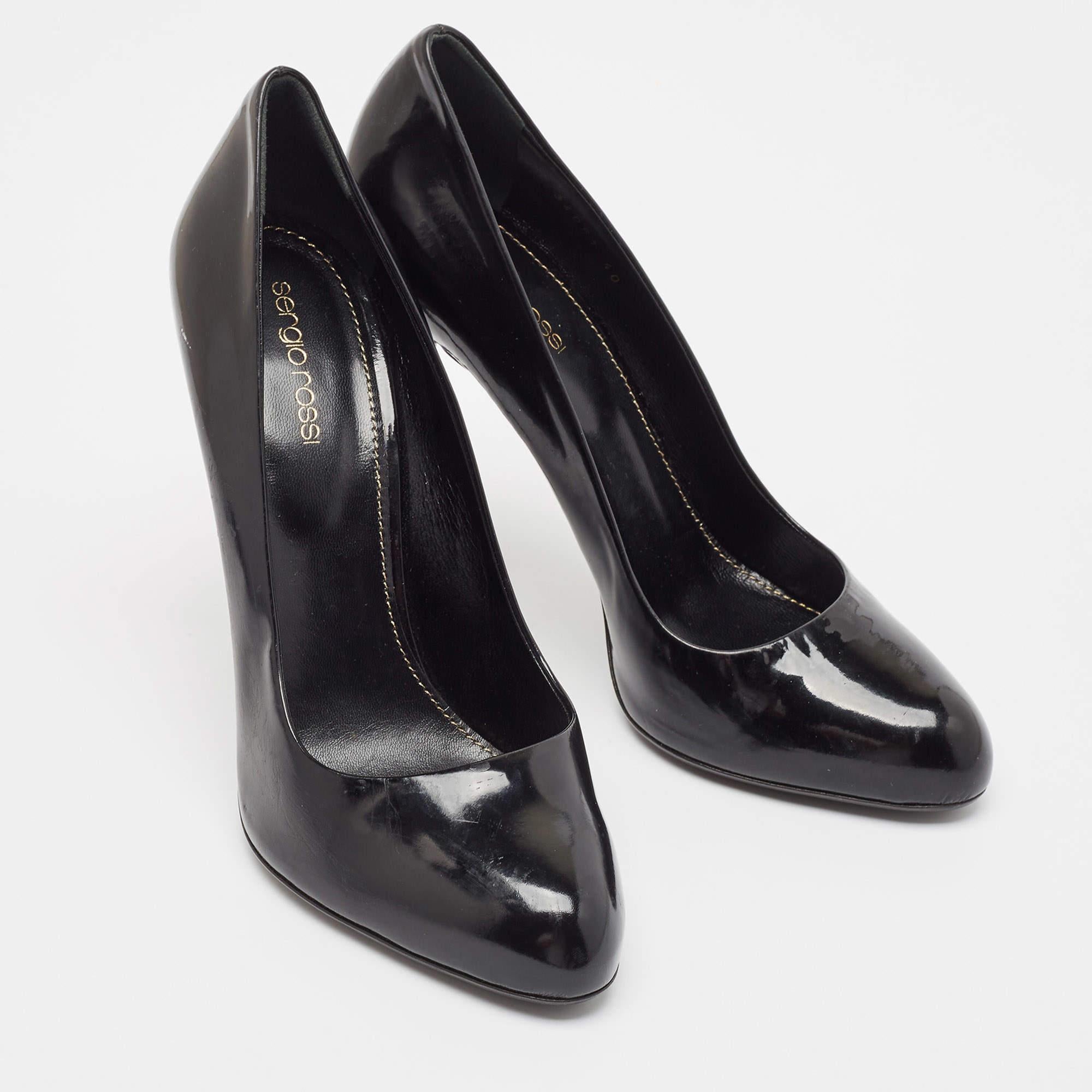 Women's Sergio Rossi Black Patent Leather Round Toe Pumps Size 40