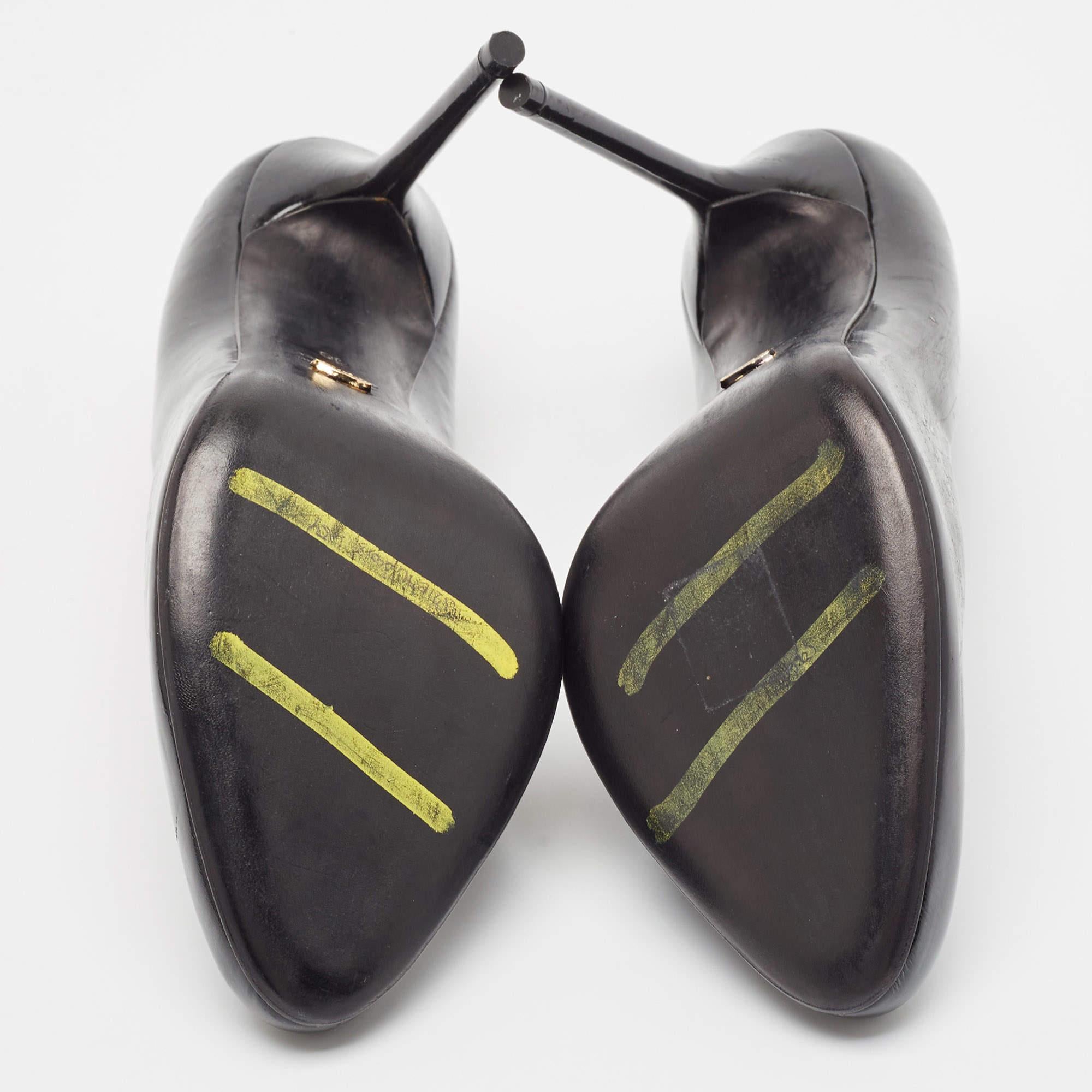 Sergio Rossi Black Patent Leather Round Toe Pumps Size 40 2