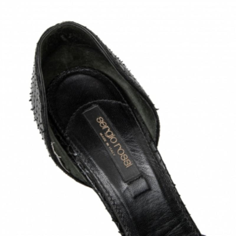 Sergio Rossi Black Python D'orsay Pumps Size 39 In Fair Condition In Dubai, Al Qouz 2