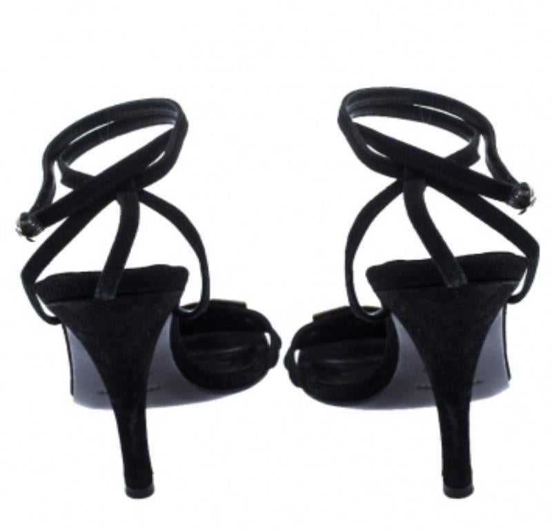 Sergio Rossi Schwarz Wildleder Perlmutt Knöchel Wrap Sandalen Größe 39.5 Damen im Angebot