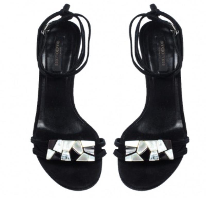 Sergio Rossi Schwarz Wildleder Perlmutt Knöchel Wrap Sandalen Größe 39.5 im Angebot 1
