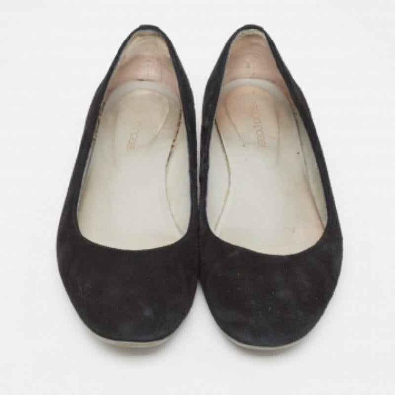 Sergio Rossi Schwarze Ballettschuhe aus Wildleder mit runder Zehe Größe 39,5 im Angebot 1