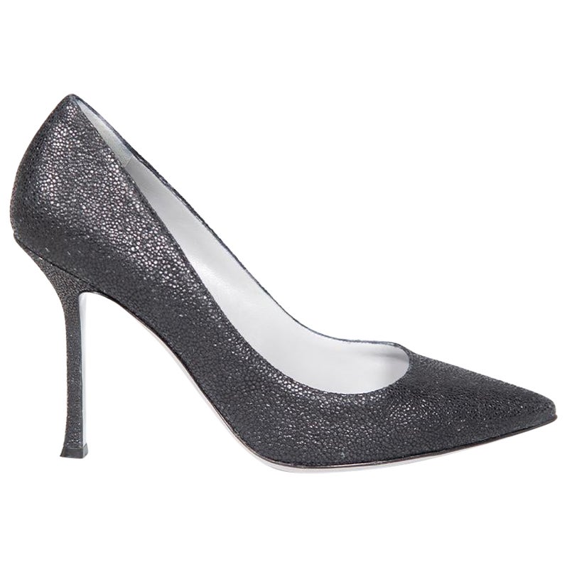 Sergio Rossi Pumps a punta in pelle nera testurizzata misura IT 38,5