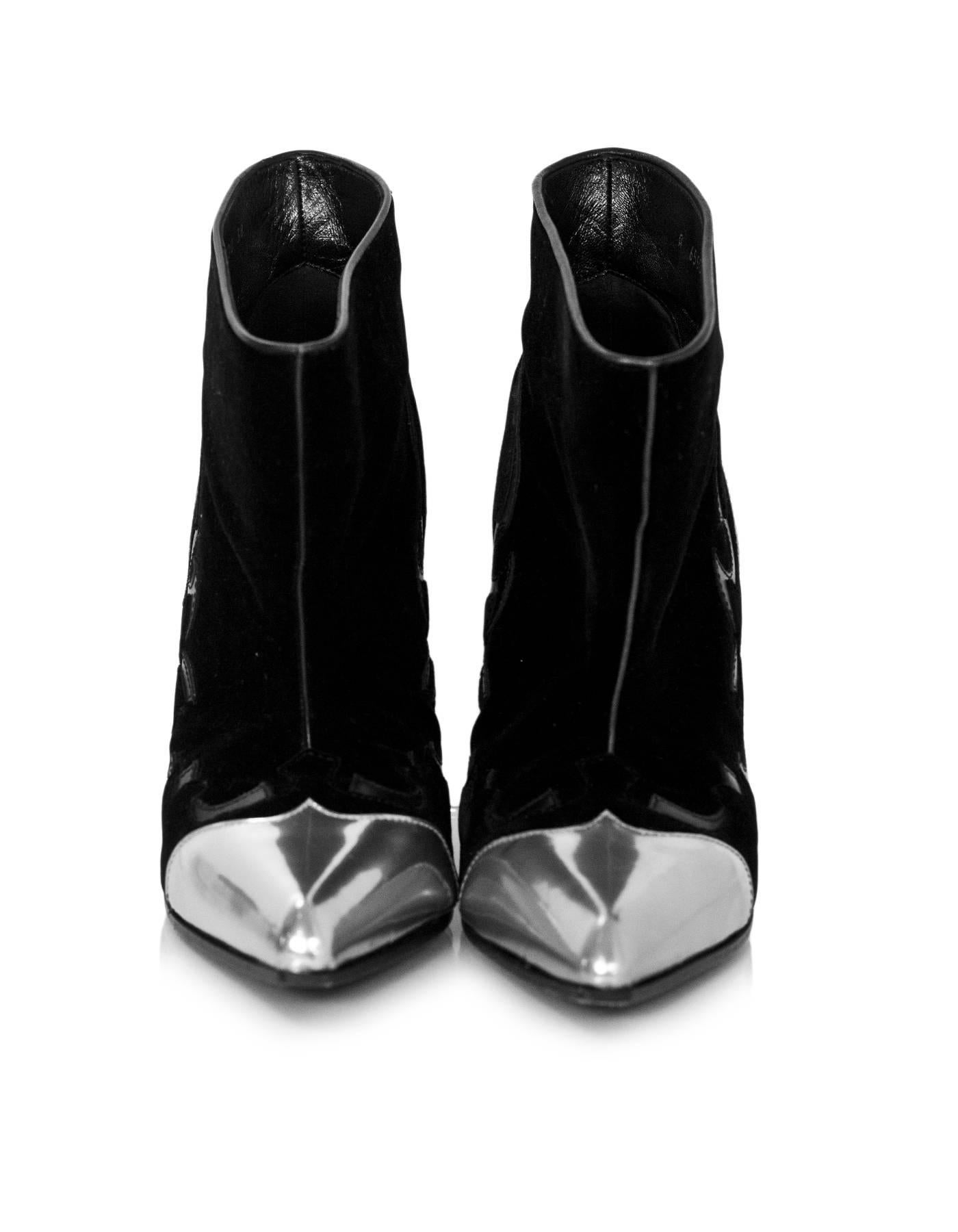 Sergio Rossi Black Velvet & Glazed Silver Leather Booties Sz 38 In Excellent Condition In New York, NY