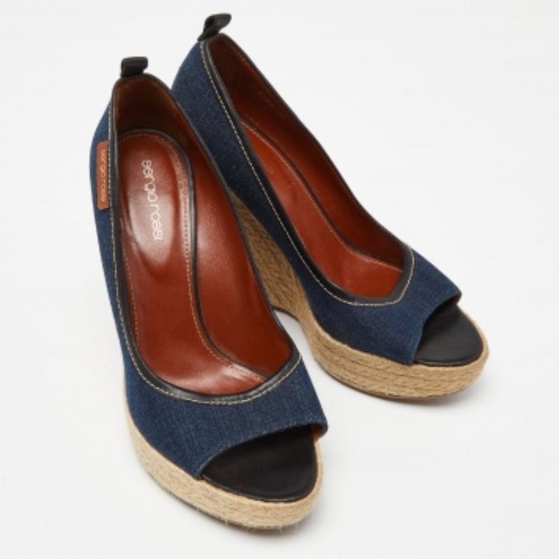Sergio Rossi Sandales à talons compensés en denim et cuir bleu/noir Taille 39 Pour femmes en vente