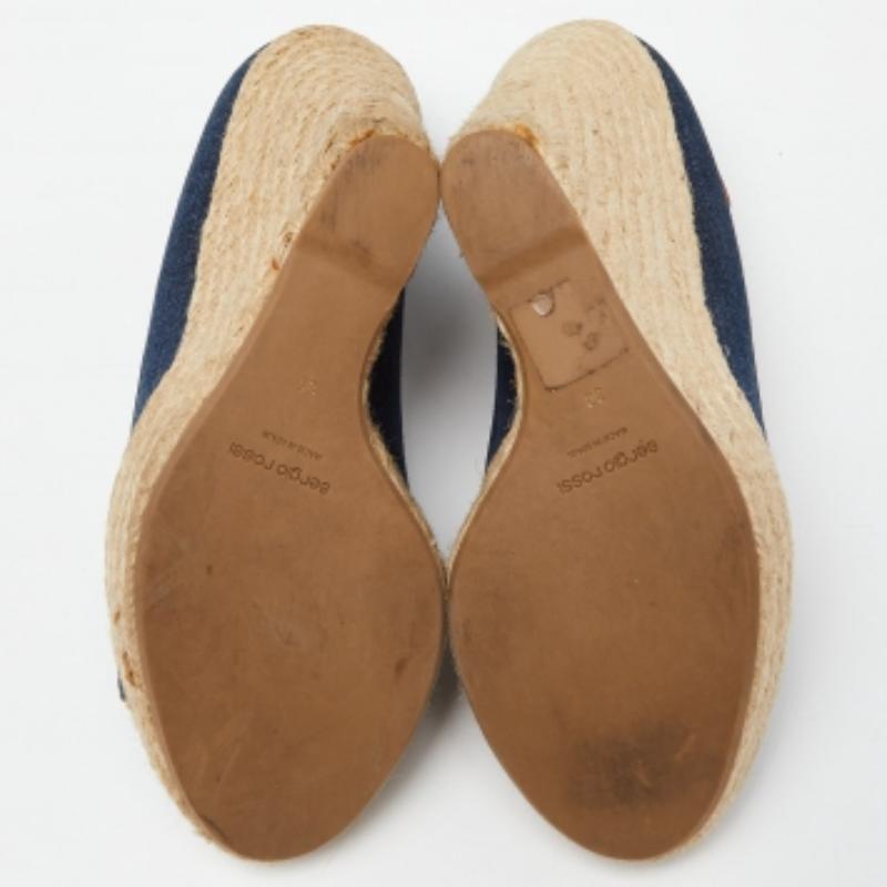 Sergio Rossi Sandales à talons compensés en denim et cuir bleu/noir Taille 39 en vente 2