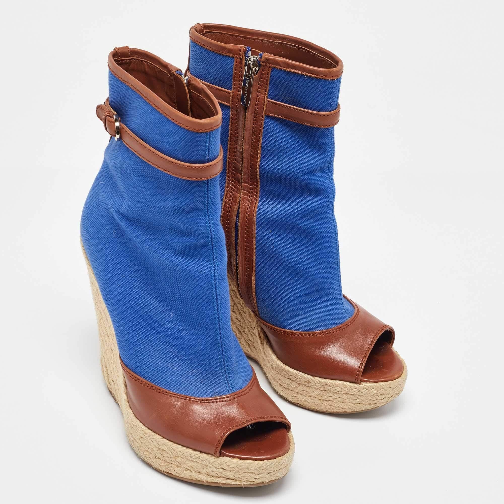Sergio Rossi Bottes à talons compensés en toile et cuir bleu/marron Taille 36 Bon état - En vente à Dubai, Al Qouz 2