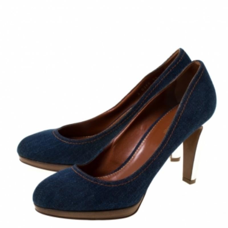 Sergio Rossi Pumps in denim blu taglia 39 in vendita 2