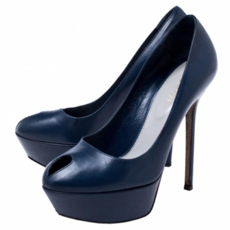 Sergio Rossi Blaue Plateau-Pumps aus Leder mit Peep Toe Größe 37 im Zustand „Gut“ im Angebot in Dubai, Al Qouz 2