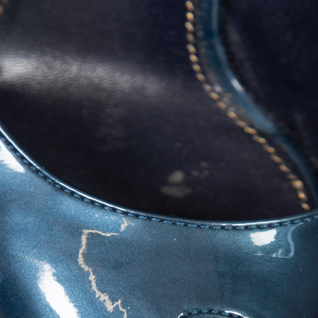 Sergio Rossi Tacones de punta de charol azul Tamaño IT 35.5 en venta 1