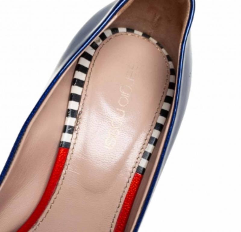 Women's Sergio Rossi Blue Patent Leather Peep Toe Pumps Size 36 For Sale