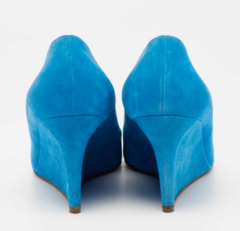 Sergio Rossi Bleu Suede Peep Toe Wedge Pumps Size 40.5 en vente 1