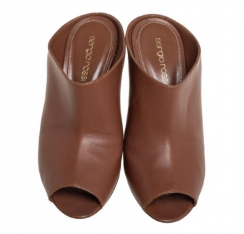 Sergio Rossi Brown Leather Mule Sandals Size 36.5 For Sale 2