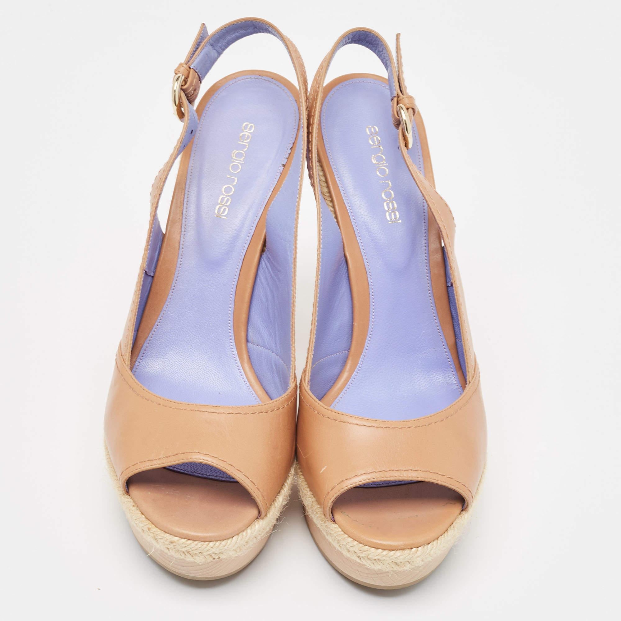 Beige Sergio Rossi Brown Leather Platform Slingback Sandals Size 38.5 For Sale
