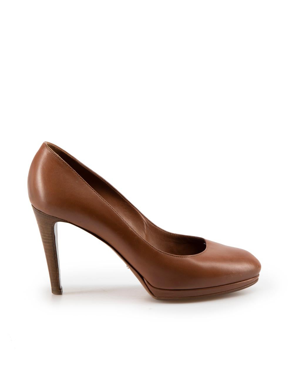 Sergio Rossi Brown Leather Pumps Size IT 38 For Sale