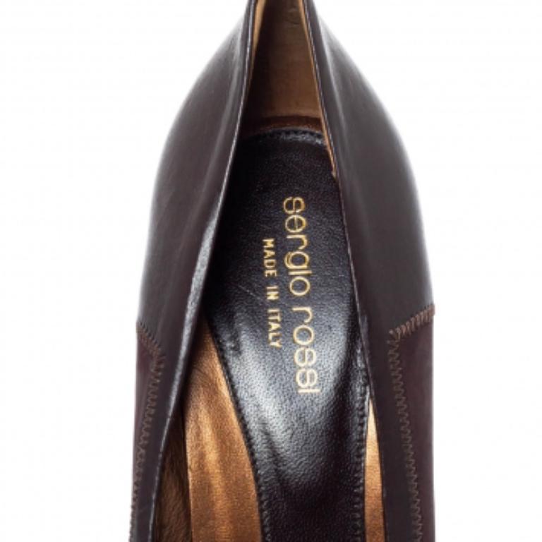 Sergio Rossi Brown Nubuck Leather Platform Pointed Toe Pumps Size 39.5 In Good Condition For Sale In Dubai, Al Qouz 2