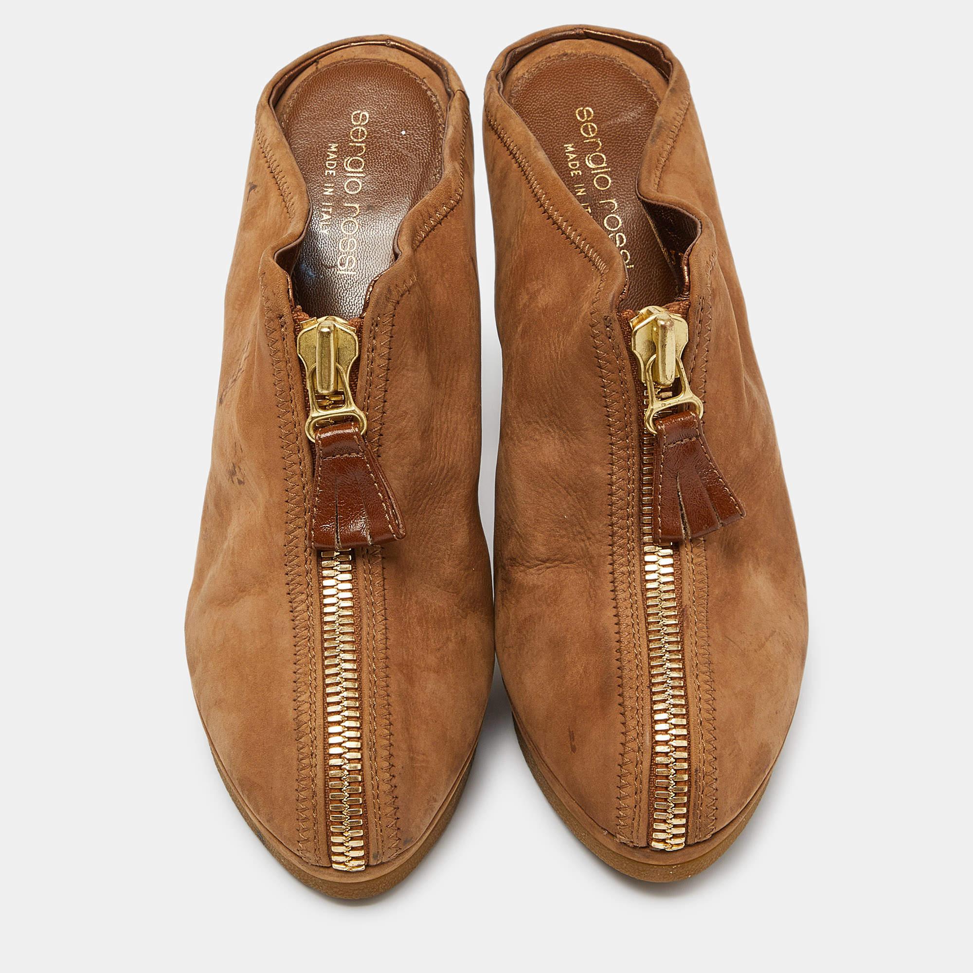 Sergio Rossi Brown Nubuck Leather Zip Platform Mules Size 38.5 In Fair Condition For Sale In Dubai, Al Qouz 2