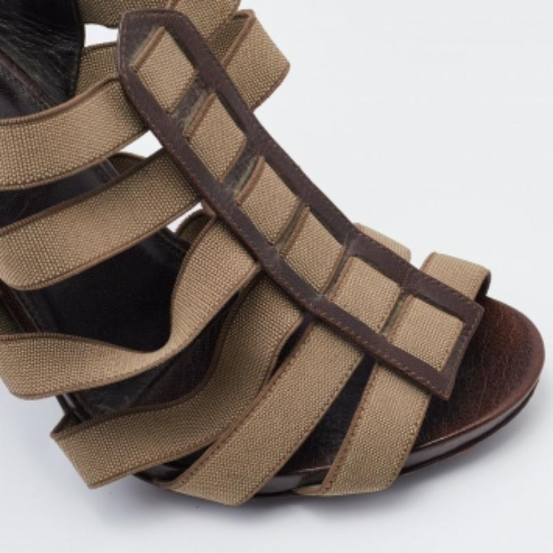 Sergio Rossi Sandales à lanières en cuir et élastiques Brown/Olive Taille 37 en vente 1