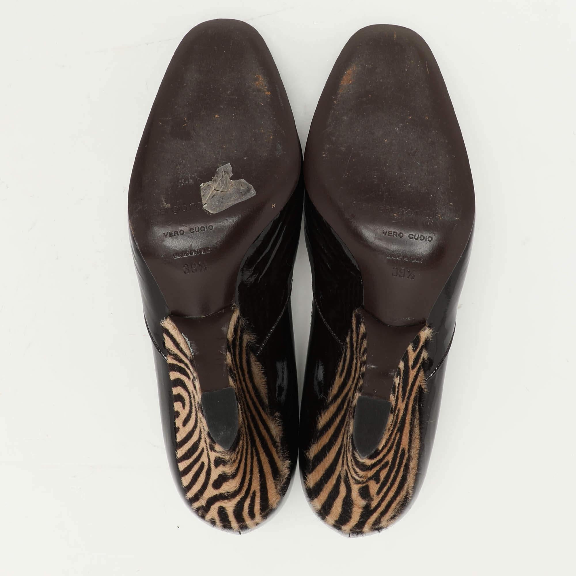 Sergio Rossi Bombas de cuña de charol marrón talla 39.5 en venta 1