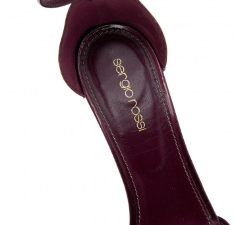 Sergio Rossi - Sandales à talons et brides à la cheville en cuir verni bordeaux, taille 39 Pour femmes en vente