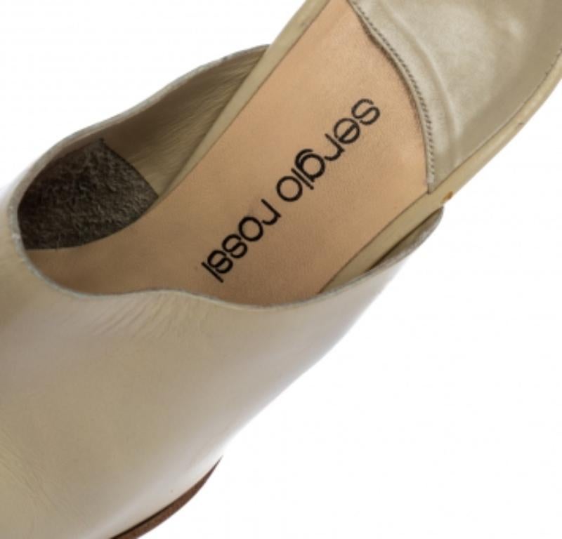 Women's Sergio Rossi Cream Leather Block Heel Square Toe Mules Size 39 For Sale
