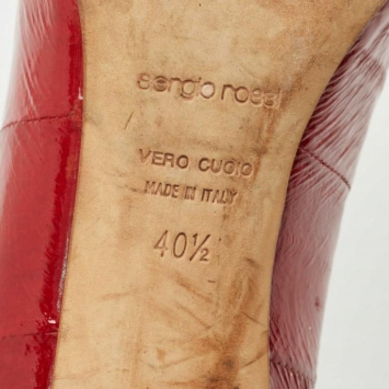 Sergio Rossi Dunkelrot Lack Aal Leder Runde Zehe Pumps Größe 40.5 im Angebot 3